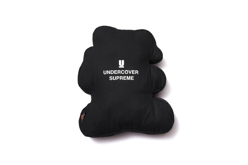 商品カテゴリ 商品詳細 Supreme(シュプリーム)×UNDERCOVER/Bear Pillow[BLACK]クッション GEMSTAR  [NY STYLES HipHop SELECT SHOP]